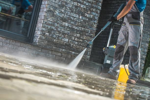Professional Pressure Washing Services in Corunna, MI